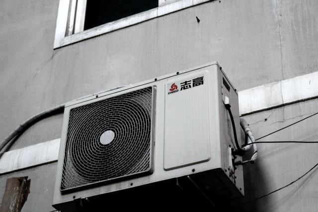 How to Know If Your AC’s Refrigerant Level Is Low