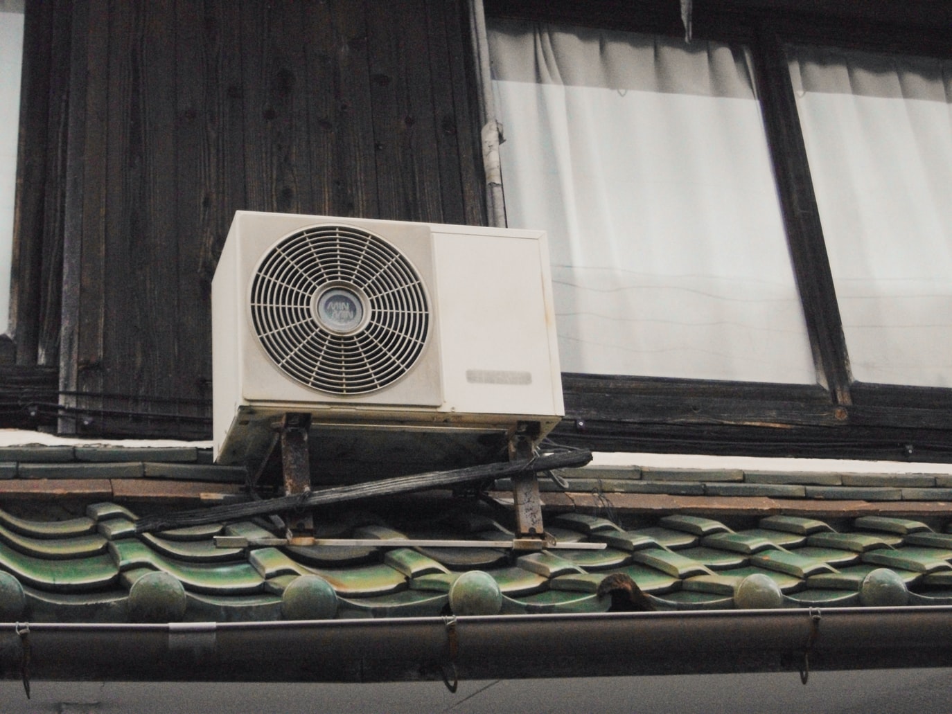 5 Reasons Your Air Conditioner Smells Bad