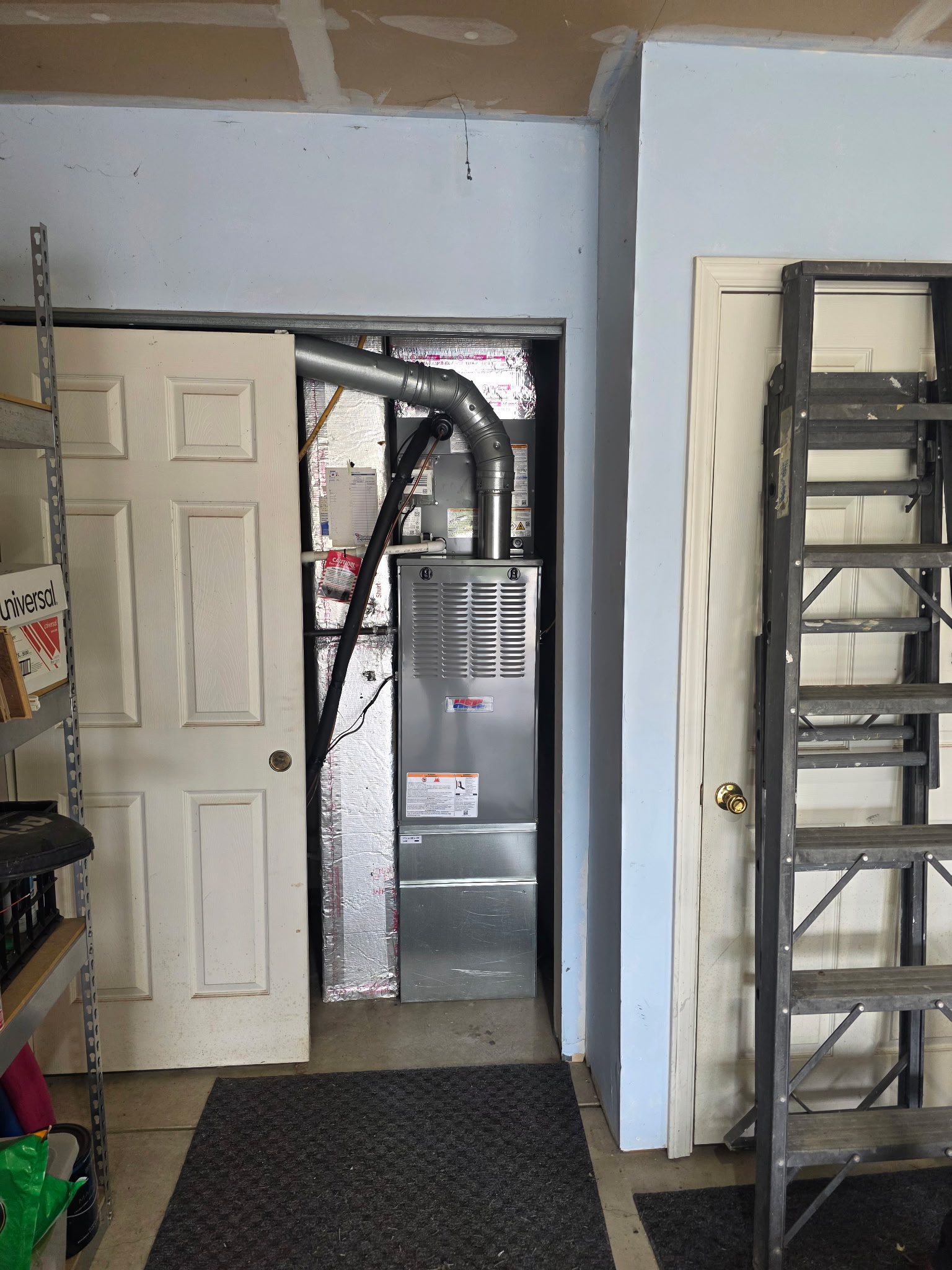 New residential air conditioner installed by Good Guys Home Services.